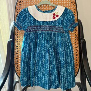 Vintage-Inspired Girls’ Smocked Dress – Blue Floral with Embroidered Collar